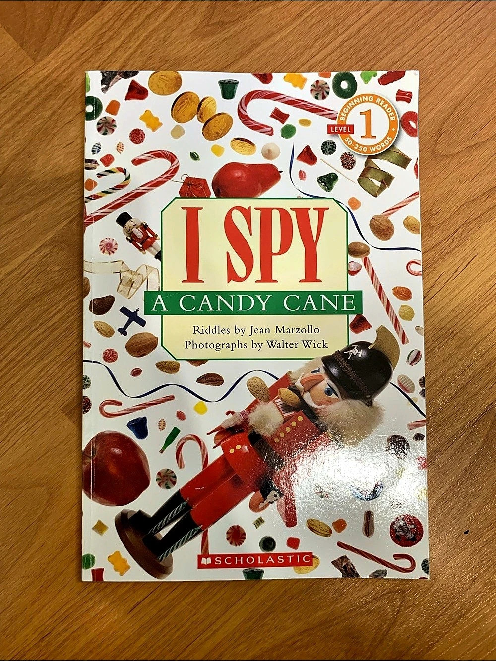 Scholastic I Spy a Candy Cane Holiday Kids Book